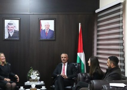 أبو دياك يلتقي وفدا من المنظمة الدولية للقضاة النساء