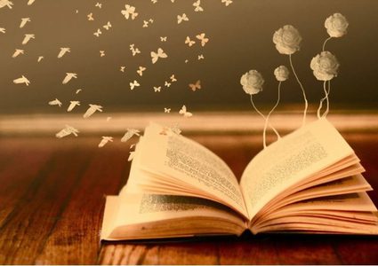 فوائد قراءة الكتب الورقية قبل النوم حسب علماء النفس!