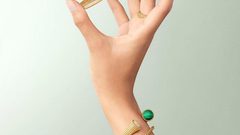 أساور يد عصرية لكل المناسبات