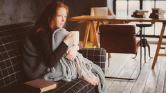 ما هو الاكئتاب الموسمي .. وكيف تتعامل معه ؟