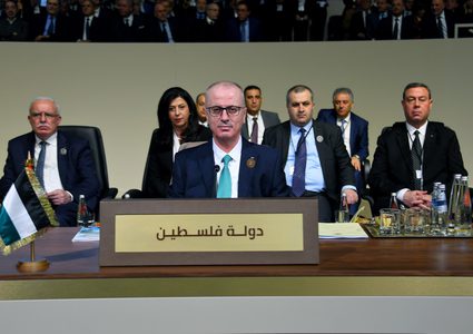 الحمدالله: أخذنا خطوات عملية للإنفكاك عن الاحتلال