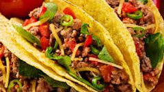 فطيرة الدجاج المكسيكي الحار بخبز التورتيلا