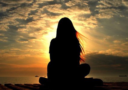 العلماء يحاولون إنتاج عقار لعلاج الشعور بالوحدة