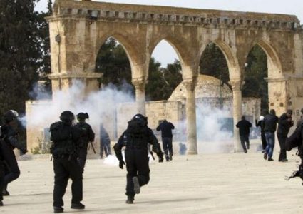 الائتلاف الأردني يدين الاعتداءات الإسرائيلية على المقدسات