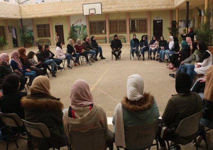 طوباس: إطلاق المدرسة الشتوية الأولى للقراءة والإعلام