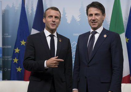 باريس تستدعي السفيرة الإيطالية احتجاجا على تصريحات الحكومة