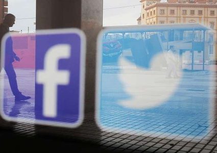 روسيا تحقق في نشاط "فيسبوك" و"تويتر" على أراضيها