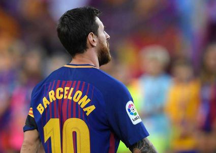 بدون ميسي.. برشلونة يواجه إشبيلية في الكأس