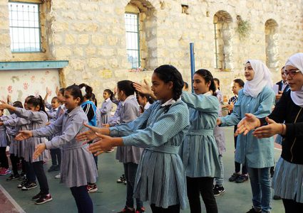 مشعشع: انتظام الدراسة بمدارس الوكالة في القدس