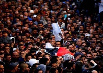 تشيع الشهيد محمود النباهين في غزة