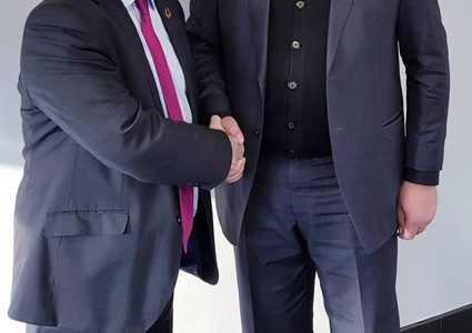 صيدم يبحث مع وزير الدولة للتنمية البريطاني استمرار التعاون