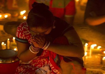 عائلة هندية تدفن طفلتها حية بسبب "الأرواح الشريرة"!