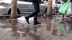 عيون الخير تتفجر وتغرق شوارع مدينة نابلس