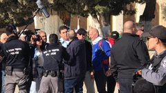 اقتحامات للأقصى بقيادة قائد شرطة الاحتلال في القدس