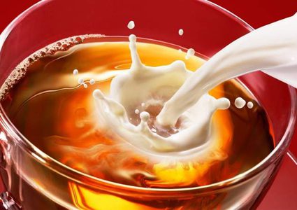 دراسة : مشروب الشاي مع الحليب مدمر للصحة!