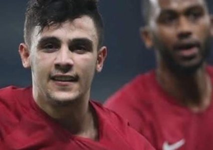 احتفال لاعب قطري بفوز منتخبه يثير الجدل بين العراقيين