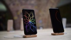 هواتف آيفون تتخلى عن شاشات LCD لصالح OLED