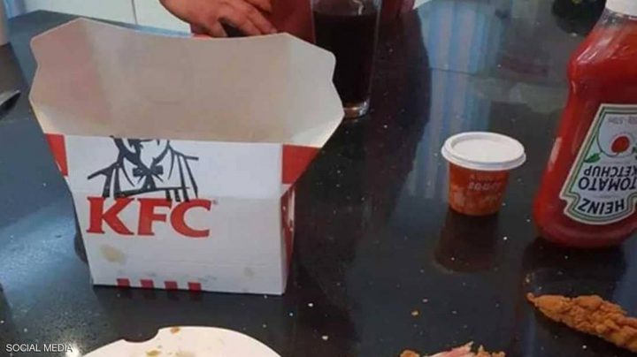 بريطانية فتحت علبة "كنتاكي" فصعقتها المفاجأة