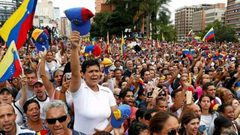 "فتح" تدين تدخل بعض الدول بالشؤون الداخلية لجمهورية فنزويلا