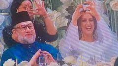 أنباء عن انتهاء الزواج الأسطوري للملك الماليزي