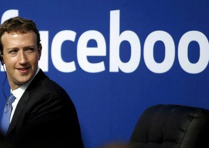 زوكربيرغ ذبح معزته بمسدس "ليزري" على شرف مؤسس تويتر