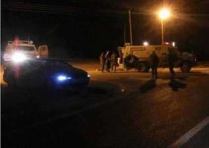 الاحتلال ينصب حاجزا عسكريا على مدخل واد رحال جنوب بيت لحم