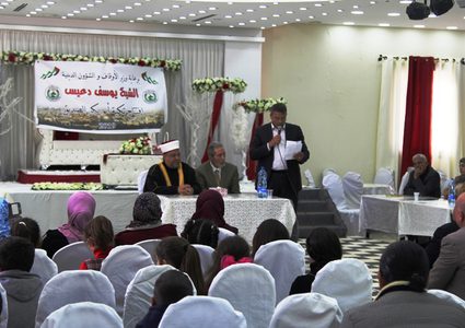 وزير الأوقاف يفتتح تكية "أبو بكر الصديق " في قراوة بني زيد