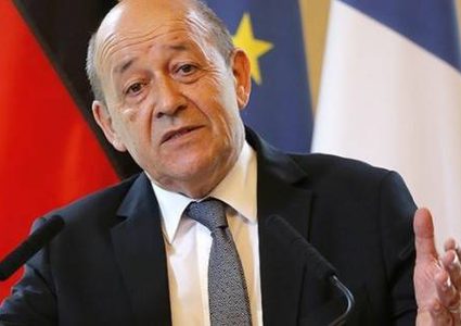 فرنسا تهدد إيران بعقوبات جديدة