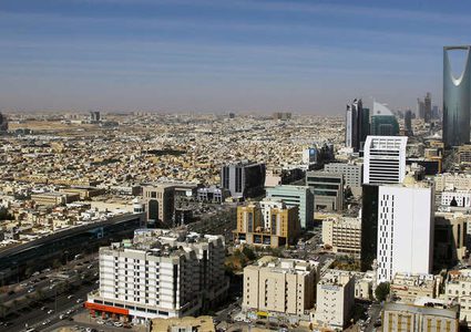 مصر تشكل "خلية أزمة" بعد اعتقال السعودية عددا من المصريين