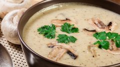 أسهل شوربة فطر