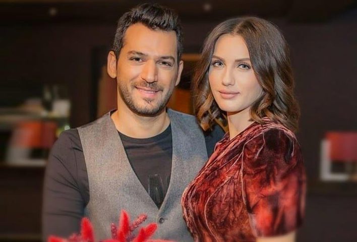 هل إيمان الباني زوجة مراد يلدريم حامل؟