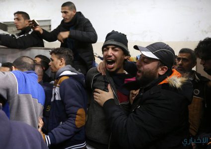 إصابة عمال إثر اعتداء الاحتلال عليهم على حاجز شمال بيت لحم