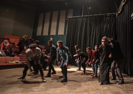 "تياترو فلسطين".. أول أكاديمية بغزة تدرّس الفن المسرحي