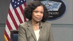 المتحدثة السابقة باسم البنتاغون تزور إسرائيل وتفتخر بيهوديته