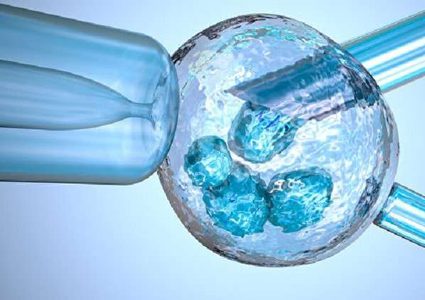 اليونان في انتظار ولادة طفل من ثلاثة آباء