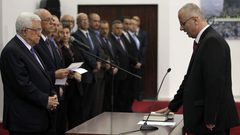 محللون يشيدون بموقف الحمدالله بشأن وضع الحكومة بيد الرئيس