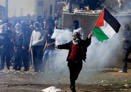 عساف: ضوء أخضر لتفعيل المقاومة الشعبية .. سويركي: وسيلة قوية