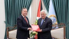 الرئيس يتسلم دعوة رسمية للمشاركة في القمة العربية بتونس