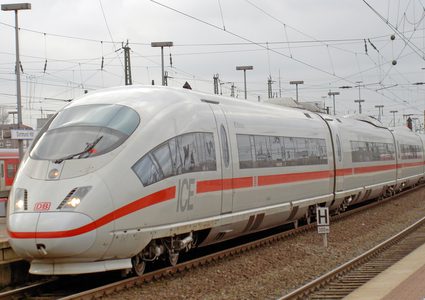 مشروع سكك حديد يربط شمال الضفة بجنوبها