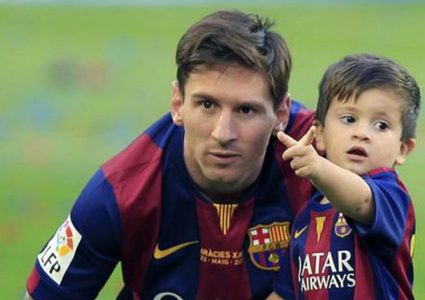 حتى داخل منزله.. ميسي يعاني مع "الناقد الرياضي الصغير"