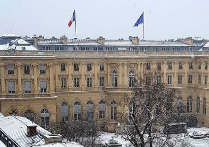 فرنسا ستسمح للجهاديين الفرنسيين في سوريا بالعودة إلى بلدهم