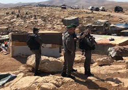 مركز حقوقي يحذر من مخطط إسرائيلي لتهجير 36 ألف بدوي من النقب