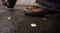 علكة وعبوة ماء تكشفان جريمة بعد 26 عاما