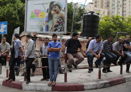 وزارة العمل تحارب البطالة من خلال "سوق العمل شو بده؟"