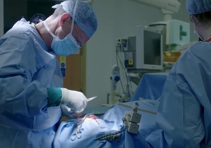 سيدة تقاضي مستشفى جعل منها "قاتلة"!