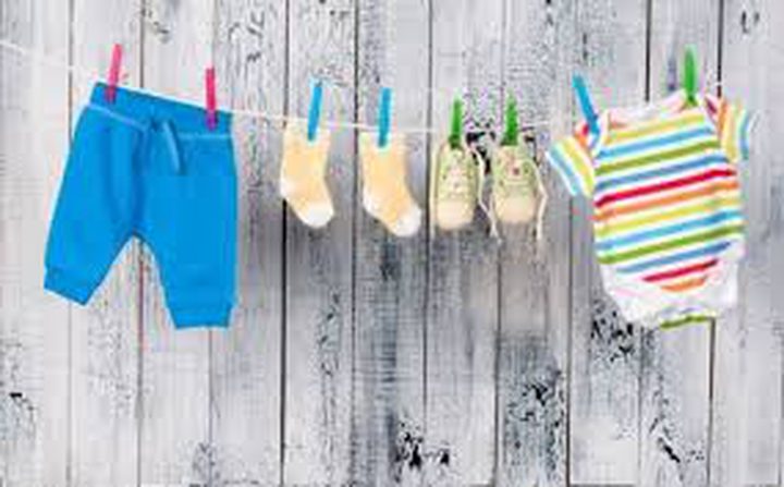 4 أمور يجب تجنّبها عند غسل ملابس طفلك