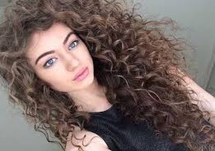 بمكونات بسيطة.. حضّري "سبراي" لمقاومة هيشان الشعر