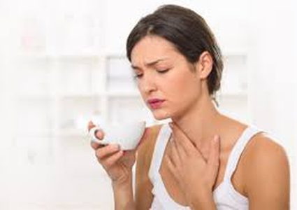 التهاب الحلق وأعراض أخرى قد تكون علامات تدل على السرطان