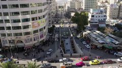 مواطنو وسائقو نابلس يشتكون من عمل البلدية في المجمع الشرقي