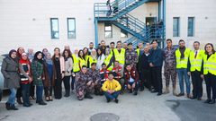 مناورة إخلاء في مركز إعلام ومكتبة جامعة النجاح